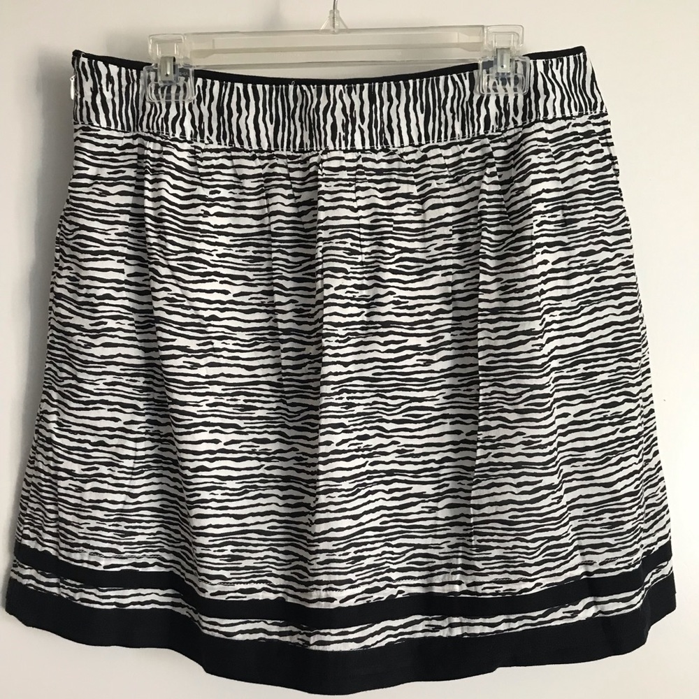 Loft short skirt.